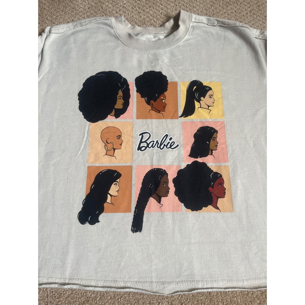 Barbie Women Diverse Portraits Graphic Sweatshirt Gray Cropped Long Sleeve M (89